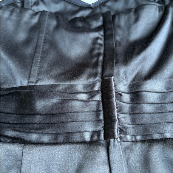 H&M Black Pleated Sweetheart Cocktail Dress - Picture 5 of 9